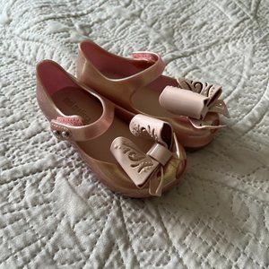Mini Melissa Rose Gold Girl's Mary Janes - Size 6